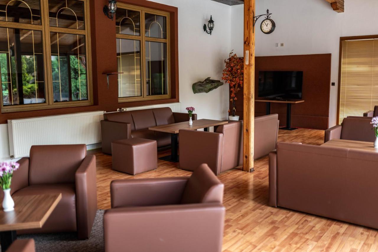 Hotel David Velke Bosany Zewnętrze zdjęcie